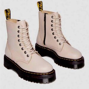 Dr. Martens VINTAGE TAUPE PISA Leather Boots